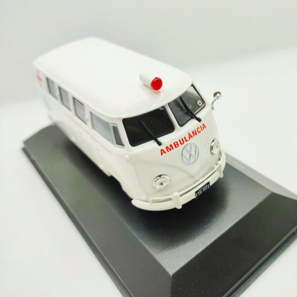 VOLKSWAGEN KOMBI 1200 AMBULÂNCIA ED. ESPECIAL - Veículos de Serviço Do Brasil - Miniatura 1/43 - Image 2