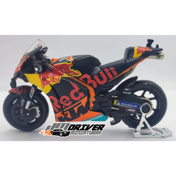 KTM Factory Racing - Red Bull - MotoGP nº 88 - Miniatura Moto GP 1/18 Maisto - Image 3