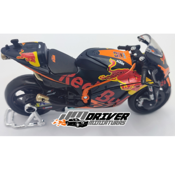 KTM Factory Racing - Red Bull - MotoGP nº 88 - Miniatura Moto GP 1/18 Maisto - Image 5