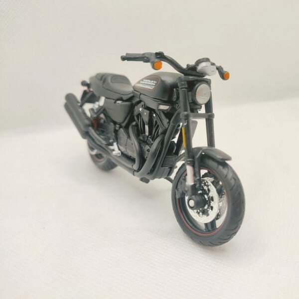 HARLEY-DAVIDSON XR 1200 X - 2011 - MOTO 1/18 MAISTO SERIE 29 - Image 3