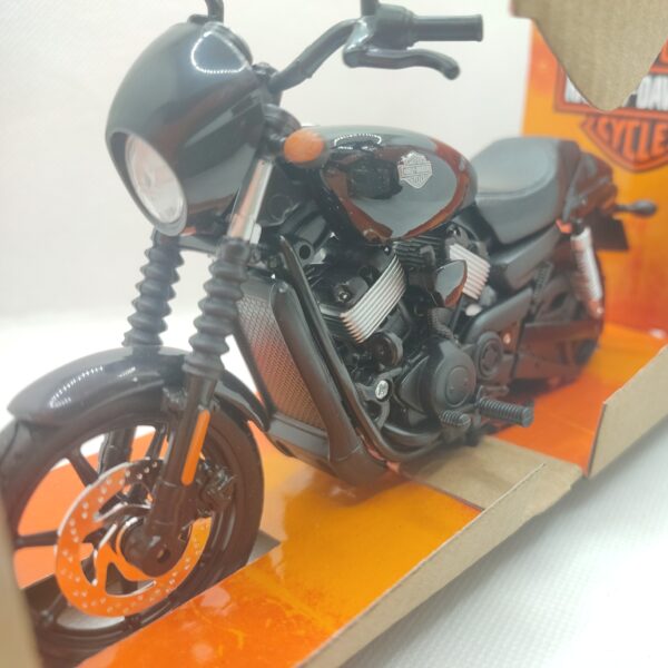 HARLEY-DAVIDSON STREET 750 2015 - MOTO 1/12 MAISTO - Image 2